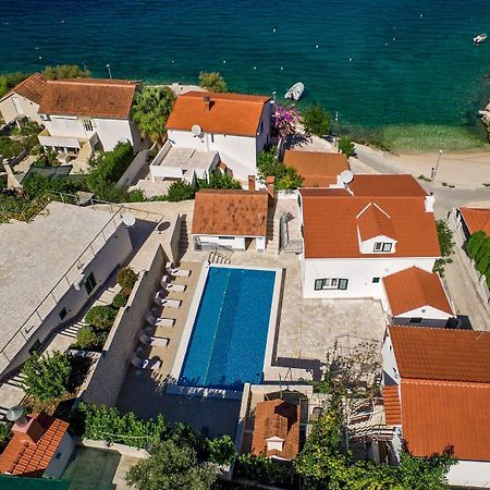 Apartments Bisernica-With Pool Ražanj Dış mekan fotoğraf
