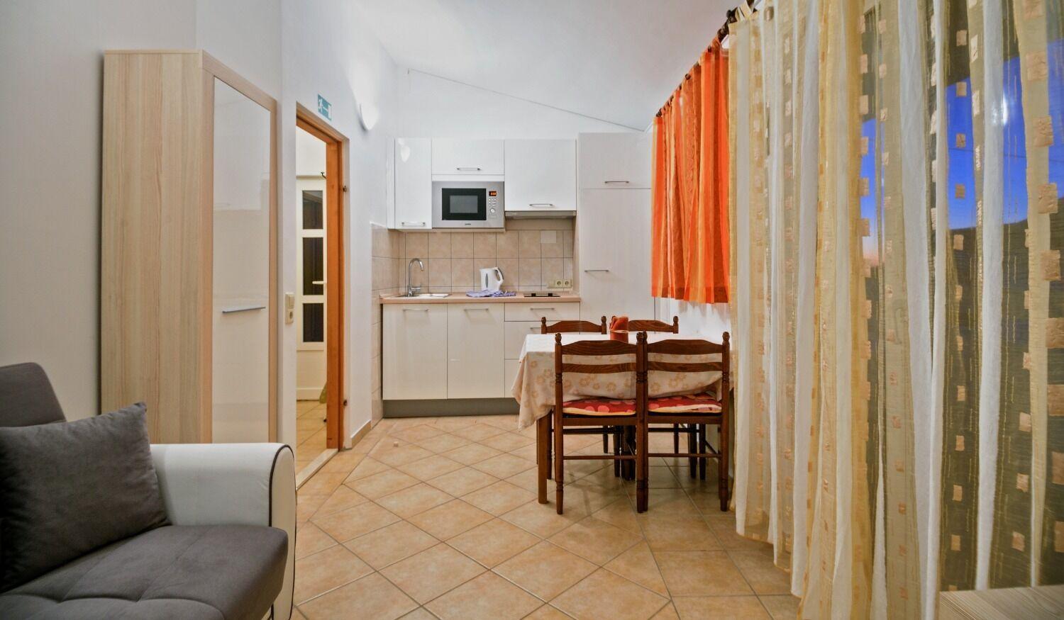 Apartments Bisernica-With Pool Ražanj Dış mekan fotoğraf