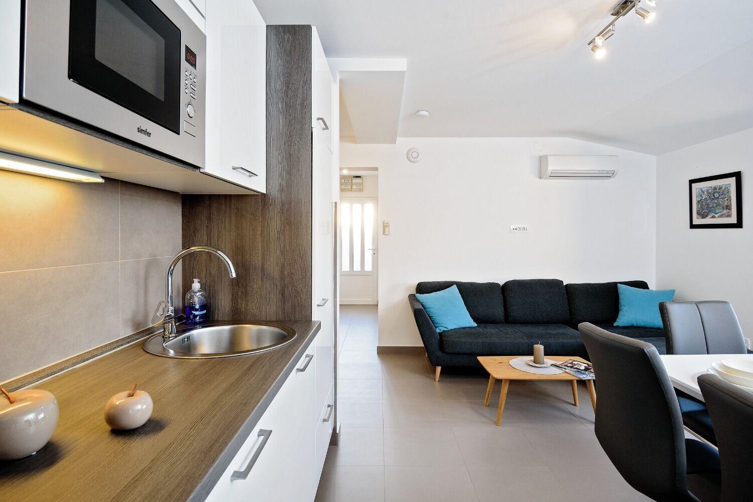 Apartments Bisernica-With Pool Ražanj Dış mekan fotoğraf
