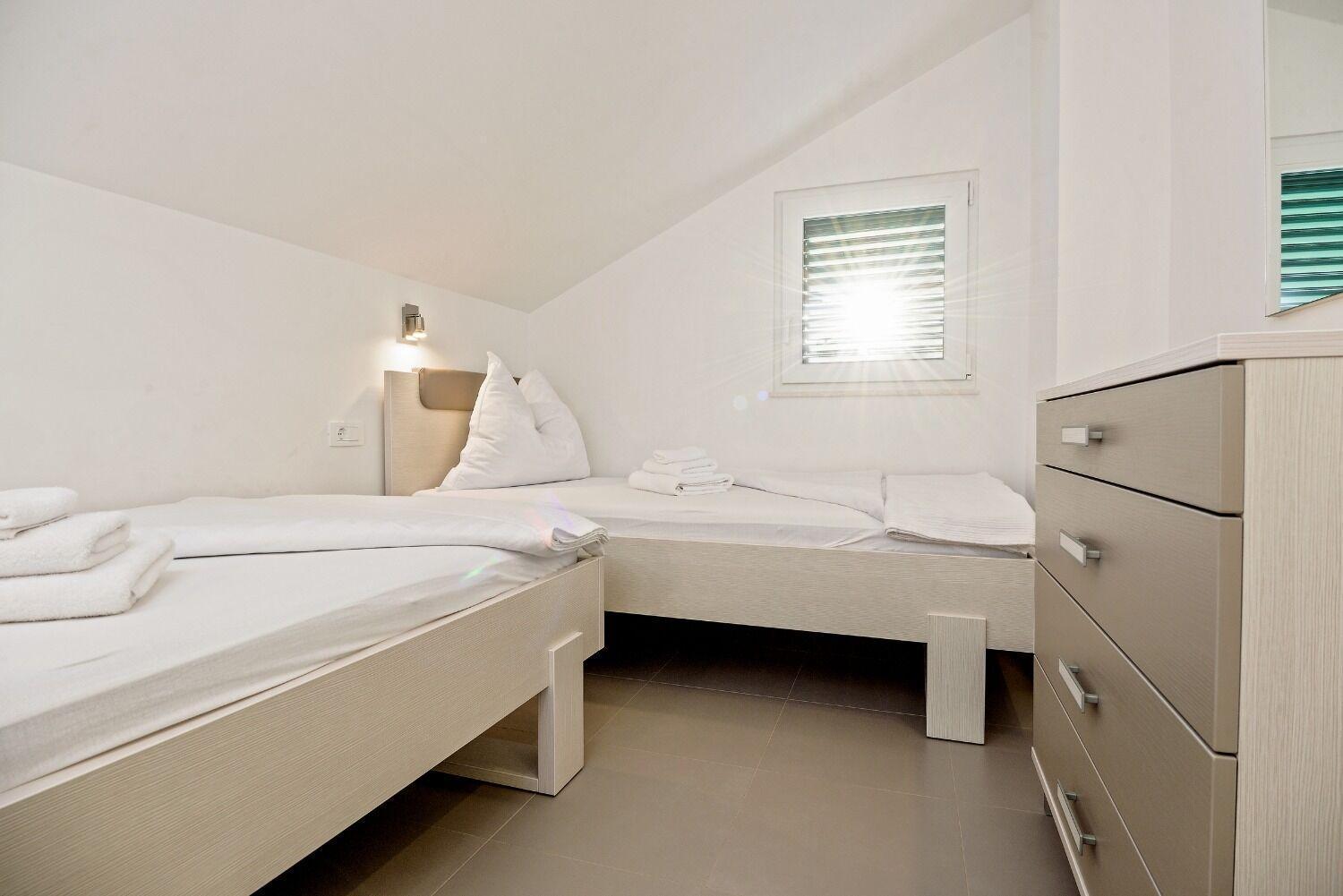Apartments Bisernica-With Pool Ražanj Dış mekan fotoğraf