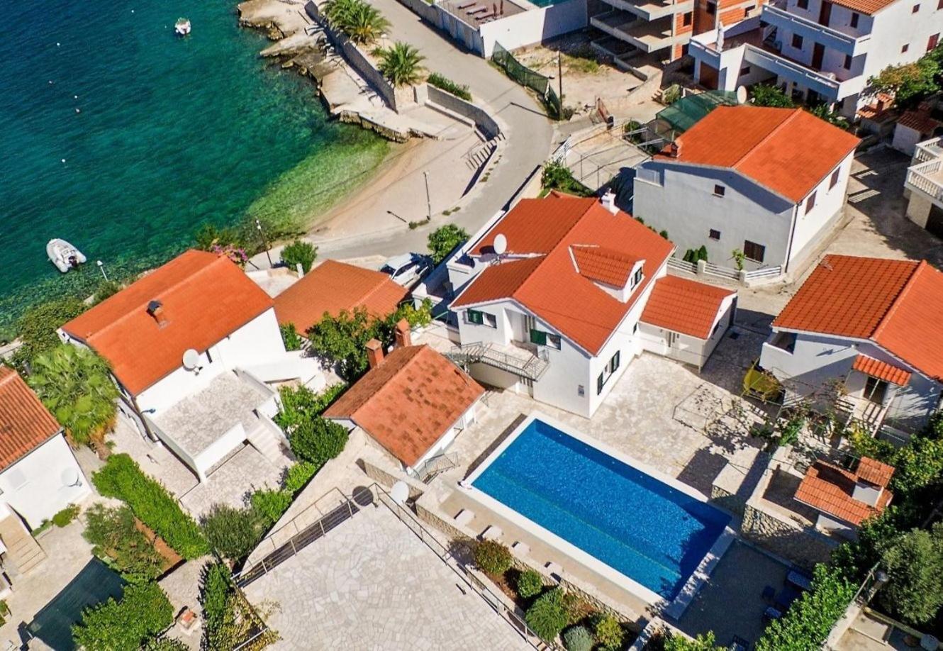 Apartments Bisernica-With Pool Ražanj Dış mekan fotoğraf